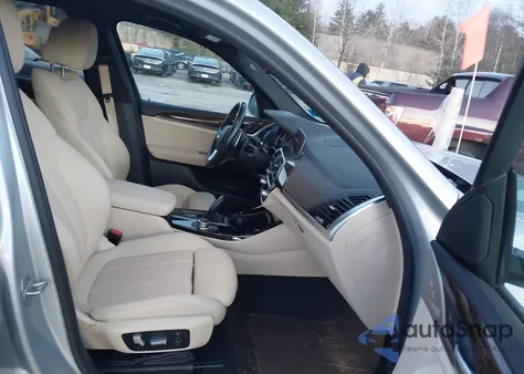 2021 BMW X3 xDrive30I z USA, uszkodzony, nr VIN 5UXTY5C09M9E17053